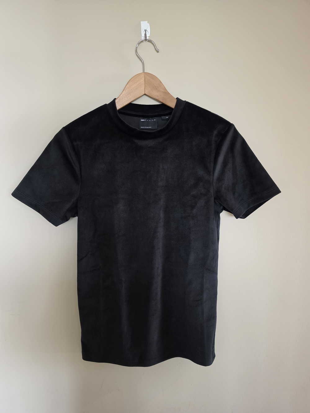 Black Men's Velvet ASOS T-Shirt